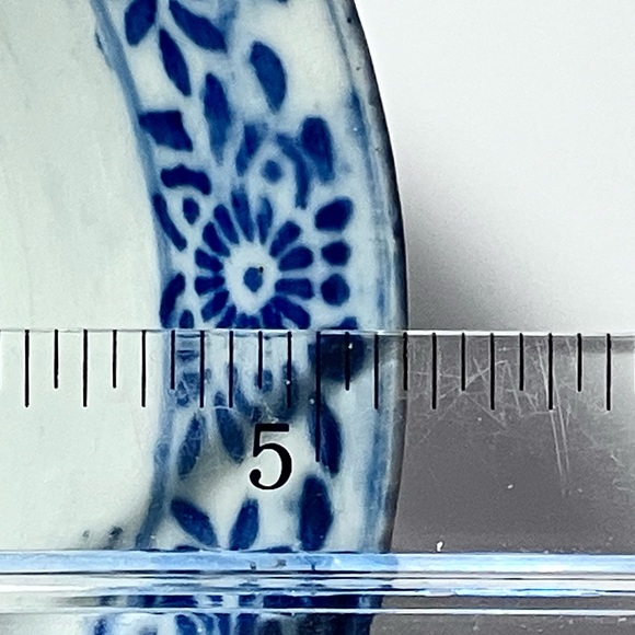 ANTIQUE QING DYNASTY RICE BOWL / Cobalt Blue Floral Decor / Handmade Pottery - Picture 9 of 10